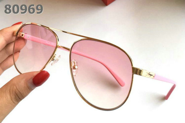 Ferragamo Sunglasses AAA (116)