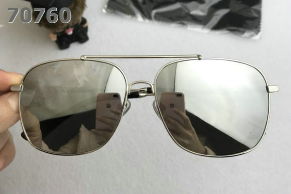 Burberry Sunglasses AAA (275)