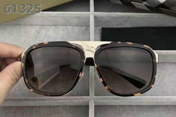 Burberry Sunglasses AAA (104)