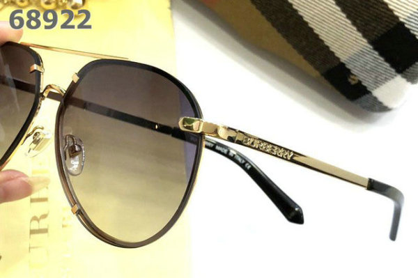 Burberry Sunglasses AAA (241)