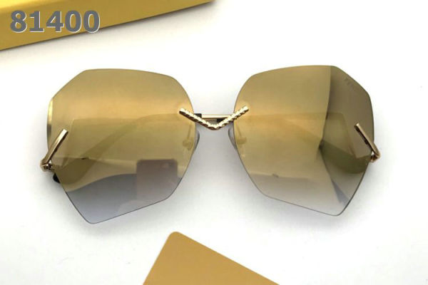 Fendi Sunglasses AAA (725)