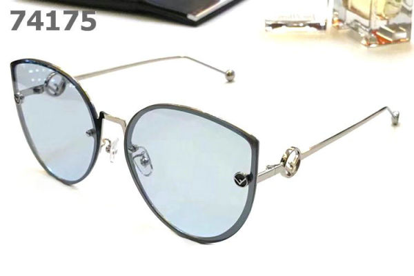 Fendi Sunglasses AAA (444)