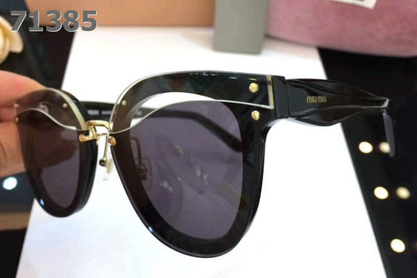 Miu Miu Sunglasses AAA (499)
