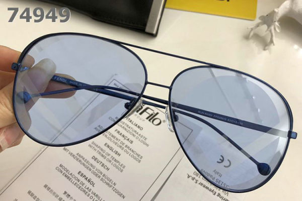 Fendi Sunglasses AAA (505)