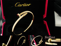 Cartier-Bracelet (335)