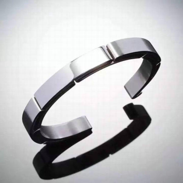 Cartier-Bracelet (360)