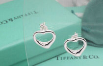 Tiffany Earrings (117)