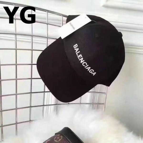Balenciaga Snapback Hat (5)