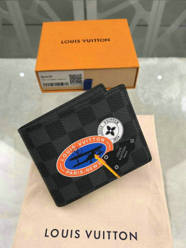 LV Wallet (188)
