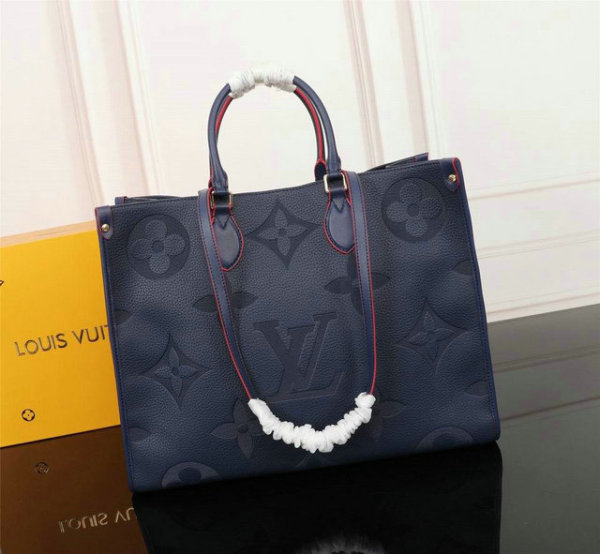 LV Handbag AAA (109)