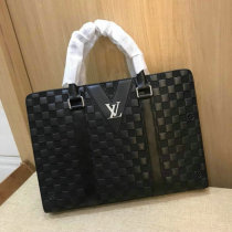 LV Handbag AAA (149)