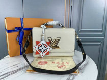 LV Handbag AAA (128)