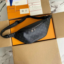 LV Handbag AAA (166)