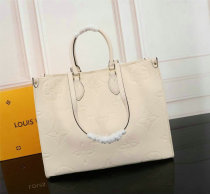LV Handbag AAA (62)