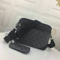 LV Handbag AAA (8)