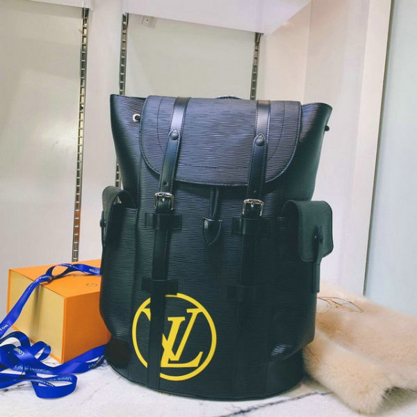 LV Backpack (31)