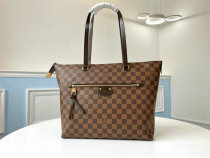 LV Handbag (3)