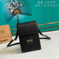 Gucci Handbag (77)