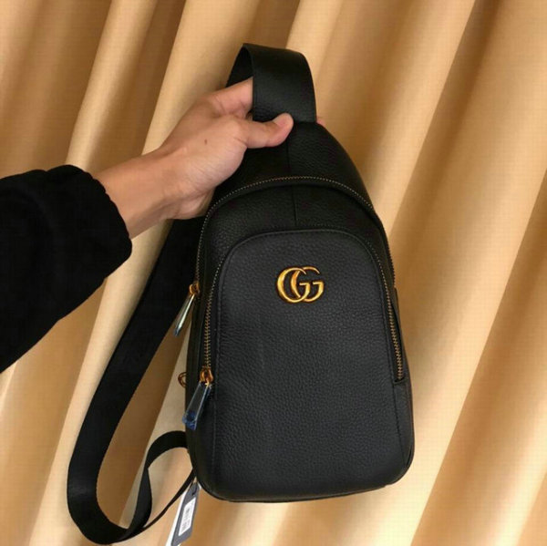Gucci Men Bag AAA (106)