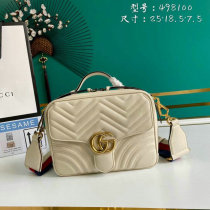 Gucci Handbag (58)