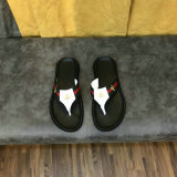 Gucci Men Slippers (91)
