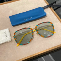 Gucci Sunglasses AAA (822)