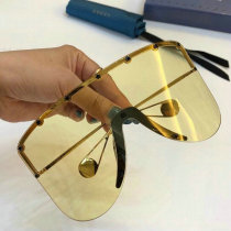Gucci Sunglasses AAA (833)