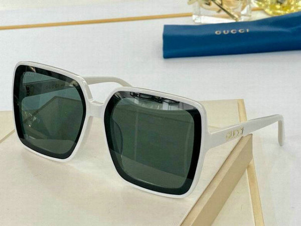 Gucci Sunglasses AAA (554)
