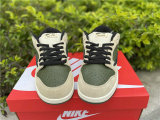 Authentic Nike SB Dunk Low Beige/Army Green GS