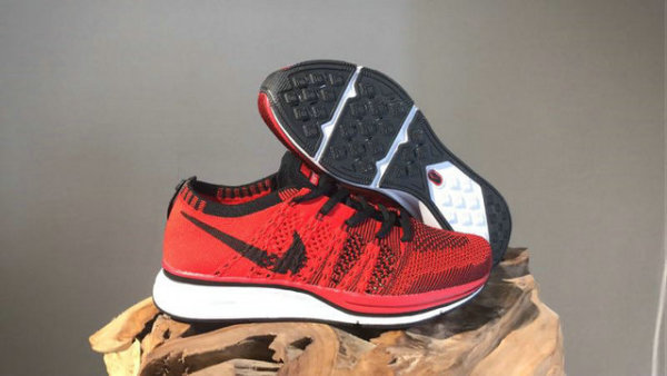 Nike Flyknit Trainer Shoes (3)