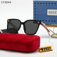 Gucci Sunglasses AA quality (294)