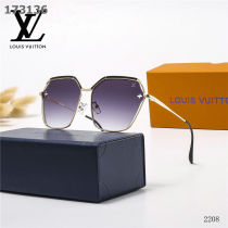 LV Sunglasses AA quality (121)