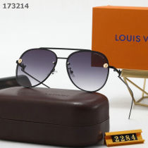 LV Sunglasses AA quality (199)
