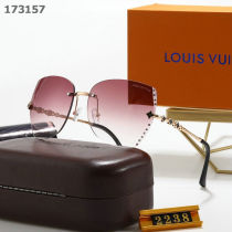 LV Sunglasses AA quality (142)