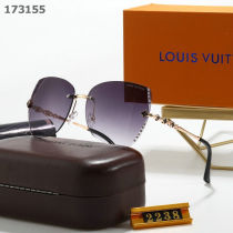 LV Sunglasses AA quality (140)