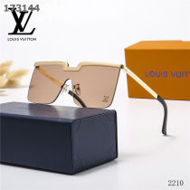 LV Sunglasses AA quality (129)