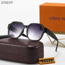 LV Sunglasses AA quality (162)