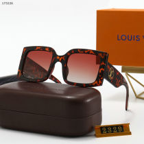 LV Sunglasses AA quality (211)