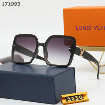 LV Sunglasses AA quality (92)