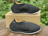 Authentic Y Knit Runner Black