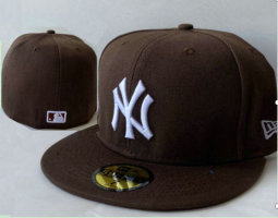New York Yankees hats (28)
