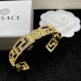 Versace Bracelet (122)