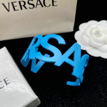 Versace Bracelet (2)