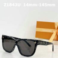 LV Sunglasses AAA (471)