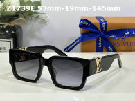 LV Sunglasses AAA (526)