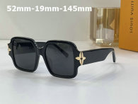 LV Sunglasses AAA (500)