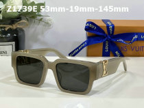 LV Sunglasses AAA (463)