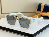 LV Sunglasses AAA (308)
