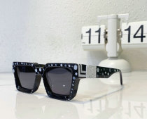LV Sunglasses AAA (419)