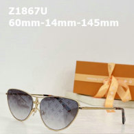 LV Sunglasses AAA (465)